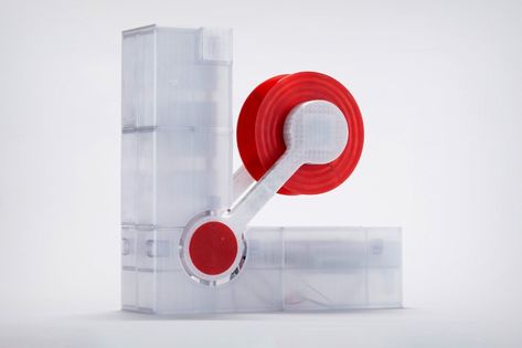 Make Your Own 3D Printing Filament Using Recycled Plastic Bottles - Yanko Design Melted Plastic, Proof Of Concept, Clear Container, College Design, Yanko Design, Recycled Bottles, Pet Bottle, Plastic Bottle, Plastic Waste