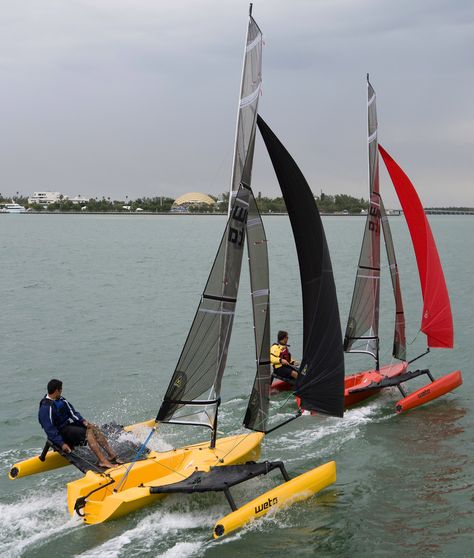 Reaching down Biscayne Bay Hobie Tandem Island, Sailing Kayak, Dinghy Boat, Angler Kayak, Sailing Lessons, Sailing Dinghy, Kayak Boats, Sailboat Design, Kayaking Gear