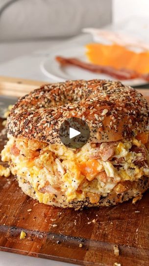 Chopped Bagel Sandwich, Chopped Bagel, Egg Bagel Sandwich, Bagel Sandwich Recipes, Egg Bagel, Bacon Egg Cheese, Breakfast Bagel, Egg Cheese, Bagel Sandwich