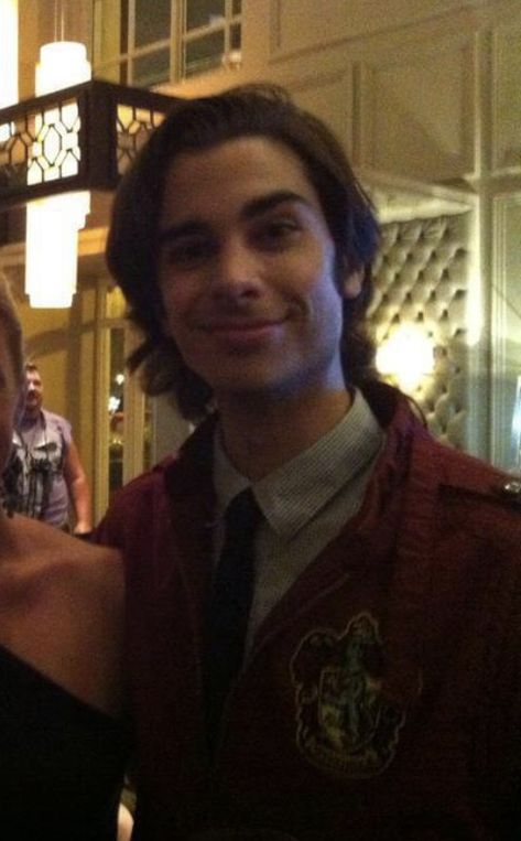 joey richter team starkid avpm ron weasley bts behind the scenes Joey Richter, Choir Room, Video Game Music, Game Grumps, Team Starkid, British Women, Ron Weasley, Theatre Kid, Choir