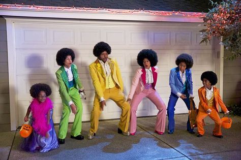 Blask-ish cast with a @Jacksons theme dress up.  Wednesday, October 29 at 9:30pm ET on ABC. Blackish Tv Show, Fall Tv Shows, Marsai Martin, Black Tv Shows, Halloween Episodes, Black Ish, Comedy Tv Shows, Yara Shahidi, Fall Tv