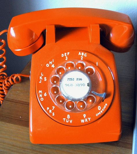 Orange Phone, Telephone Vintage, Rotary Phone, Vintage Phones, Jaune Orange, Orange Walls, Rainbow Aesthetic, Orange You Glad, Orange Aesthetic