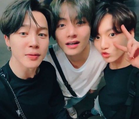 Maknae Line, Fanfiction, Books Wattpad, Wattpad, Bts, Books