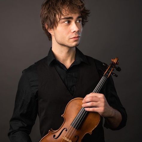 Alexander Rybak Fairytale, Alexander Ryback, We Will Rock You, Original Characters, Violinist, Future Husband, Steven Universe, Violin, I Love Him