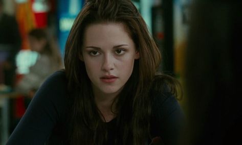 Bella Swan Aesthetic, Bella Swan Twilight, Twilight Core, Kristen Stewart Movies, Twilight 2008, Bella Cullen, Abercrombie Girls, Kristen Stewart Style, Twilight Film