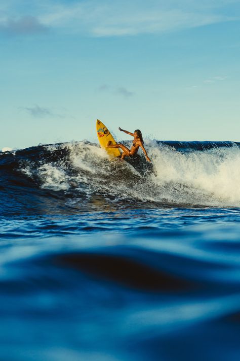 Surf girl... Beachy Photo Wall, Siargao Surfing, Surfer Vibes, Bali Baby, Boat Style, Siargao Island, Surf Aesthetic, Surf And Skate, Surf Girl