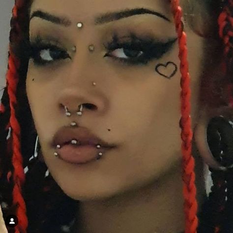 Alternative Subcultures, Face Piercings, Cool Piercings, Halloween 3, Body Jewelry Piercing, Nose Rings Hoop, Afro Punk, Septum Piercing, Nose Piercing