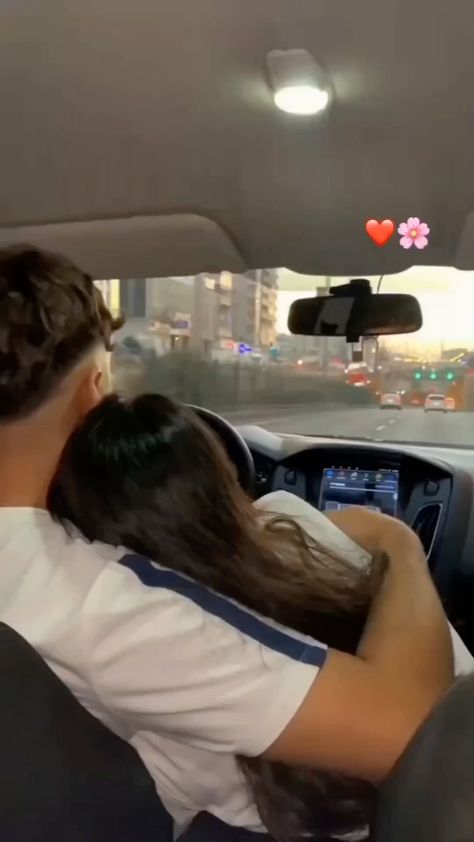 Instagram video by Love Goals 🖤 • 21 November 2023 at 20:58 Clingy Boyfriend Picture, Lovers Hug, Romantic Hug, Hugs And Kisses Couples, Couple Dance Videos, Cute Hug, Couple Quotes Funny, 21 November, Cute Romance