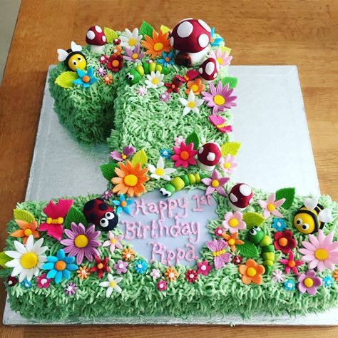 Enchanted garden cake Fairy Garden Birthday Party Cake, Enchanted Garden Cake, Fairy House Cake, Garden Birthday Cake, 12th Birthday Cake, Tinkerbell Cake, 7th Birthday Cakes, 4 Cake, Garden Cake