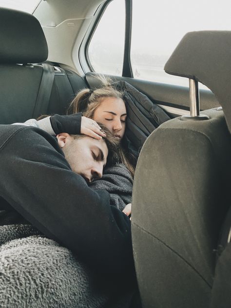 #aesthetic #relationshipgoals #couplegoals #privetbutnotsecret #bf #tiktok Couple In Back Seat Of Car, Protective Bf Aesthetic, Couple In Car Aesthetic, Realashonship Aesthetic, Overprotective Boyfriend Aesthetic, Protective Boyfriend Aesthetic, Protective Bf, Couples Vision Board, Bf Aesthetic