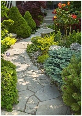 Free Do It Yourself Landscape Project Plans - Check out this list of dozens of free plans and DIY guides for building your own garden paths,... Flagstone Path, Stone Landscaping, Garden Stepping Stones, Brick Stone, Stone Walkway, Stone Pathway, Garden Walkway, Stone Path, Landscape Designs