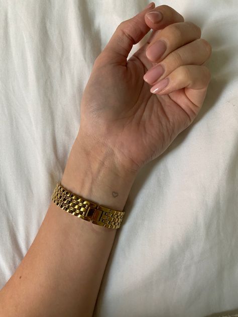 Tiny Heart On Wrist Tattoo, Tiny Inner Wrist Tattoo, Mini Heart Tattoo Wrist, Fine Line Heart Tattoo Wrist, Micro Heart Tattoo Wrist, Wrist Tattoo Minimalist, Tiny Heart Tattoo Wrist, Mom Fine Line Tattoo, Micro Wrist Tattoos For Women