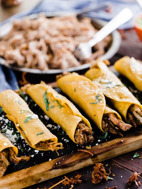 Slow Cooker Pulled Pork Taquitos Easy Meal For Father’s Day, Smoked Pulled Pork, Slow Cooker Pulled Pork, Pulled Pork Recipes, Easy Family Meals, Spring Recipes, Mexican Dishes, Pulled Pork, Pork Recipes