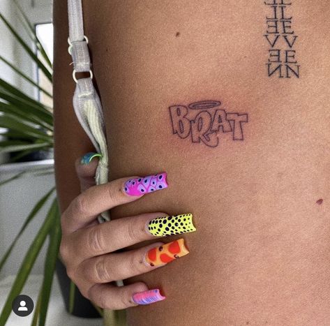 Brat Tattoos For Women, Brats Tattoo, Xo Tattoo, Maching Tattoos, Hip Thigh Tattoos, Z Tattoo, Ankle Tattoos For Women, Photography Drawing, Pretty Tattoos For Women