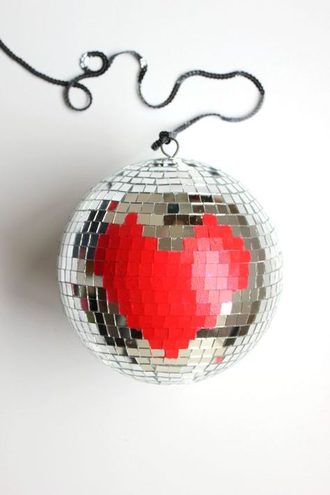 DIY Heart Disco Ball Valentine Disco Valentines Day, Disco Valentine, Disco Valentines, Heart Disco Ball, Disco Diy, Disco Heart, Dancing Hearts, Diy Heart, Heart Diy