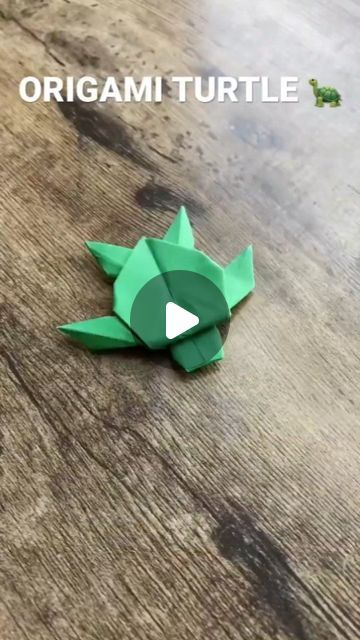 Origami One Paper, Origami Cool Ideas, Turtle Origami Easy, How To Make Origami Animals, How To Make A 3d Card, Folding Paper Art, Things To Make With Construction Paper, Origami Turtle Step By Step, Construction Paper Origami