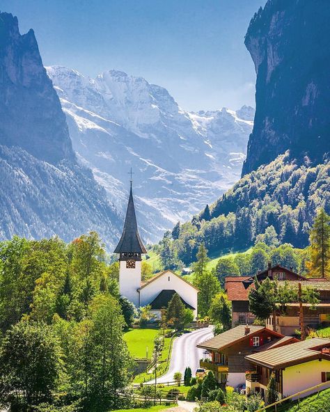 Lauterbrunnen is situated in one of the most impressive trough valleys in the Alps, between gigantic rock faces and mountain peaks. With… Valley Landscape, Beautiful Places In The World, Alam Yang Indah, Beautiful Places To Visit, Places Around The World, Most Beautiful Places, Beautiful Photography, Wonderful Places, Travel Dreams