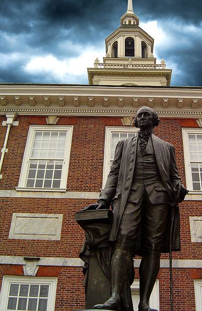 Philadelphia ~ Independence Hall Independence Hall Philadelphia, Usa Holiday, Historic Philadelphia, South Philly, Independence Hall, Mall Design, Washington Usa, Home Of The Brave, American Presidents