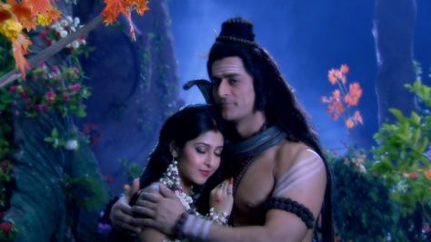 Devon Ke Dev Mahadev, Shiv Parvati, Rama Image, Love Couple Wallpaper, Cute Love Photos, Shiva Parvati Images, Lord Shiva Statue, Shri Ram Photo, Lakshmi Images