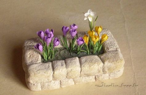 Doll Garden, Dollhouse Miniature Tutorials, Fairy Garden Crafts, Fairy Garden Designs, Diy Doll Miniatures, Mini Doll House, Doll House Crafts, Clay Diy Projects, Dollhouse Miniatures Diy