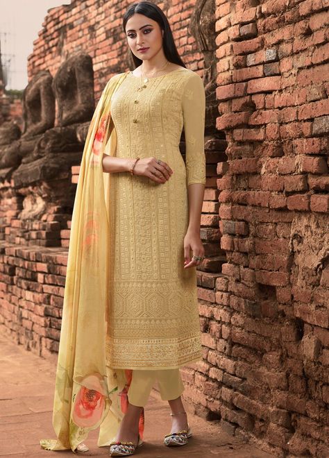 Georgette Palazzo, Embroidered Salwar, Celana Fashion, Pakistani Suit, Palazzo Suit, Georgette Dress, Designer Salwar Suits, Salwar Kameez Designs, Ethnic Dress