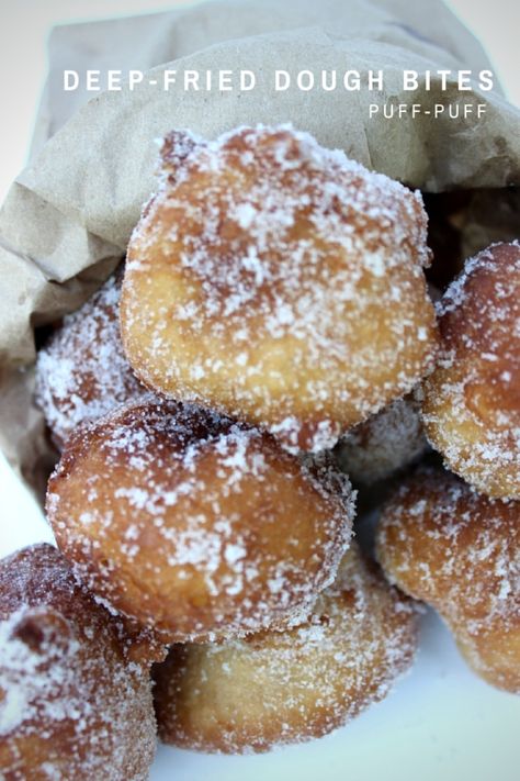 Easy street snack popular in west Africa, Deep-Fried Dough Bites (Puff-Puff) also called is a bofrot is a light & fluffy deep-fried dough similar to Zeppole Fried Dough Recipes, Fried Recipes, Puff Puff, Fry Bread, Fried Dough, Doughnut Recipe, Funnel Cake, Fair Food Recipes, Köstliche Desserts