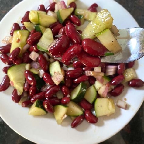 Kidney Bean Salad - Melanie Cooks Kidney Beans Salad, Kidney Bean Salad Recipes, Kidney Bean Recipes, Kidney Bean Salad, Recipes With Kidney Beans, Potluck Salad, Healthy Kidneys, Bean Salad Recipes, Amish Recipes