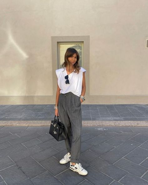 Summer Office Looks, Estilo Chic Casual, Comfy Chic Outfits, Elegantes Outfit Damen, Casual Chic Spring, Summer Office Outfits, Look Office, Fashion Days, Inspirational Sayings