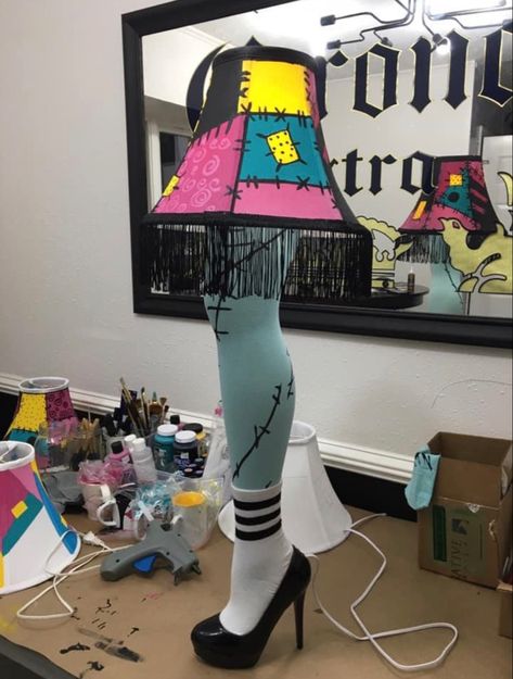 Nightmare Before Christmas Lamp, Leg Lamps, Lampshade Diy, Casa Disney, Nightmare Before Christmas Tattoo, Leg Lamp, Apartment Goals, Dark Home Decor, Goth Home