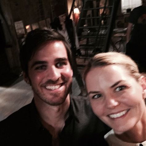 @jenmorrisonlive on Instagram: “Day 20: HAPPY BIRTHDAY to my TV soulmate! #101smiles #onceuponatime #emmaswan #uglyducklings @colinodonoghue1” Ouat Aesthetic, Colin Odonoghue, Emma And Killian, Cast Behind The Scenes, Once Upon A Time Cast, Ouat Funny, Cast Pictures, Powerful Magic, Ouat Cast