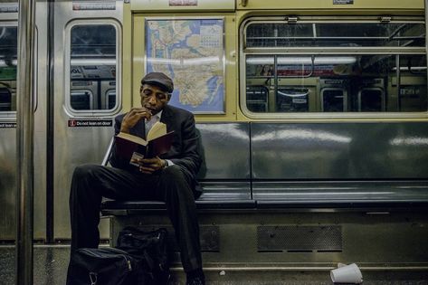 Subway People, Train Drawing, People Poses, Train Photography, Man Sitting, Subway Art, Person Sitting, Human Poses Reference, Human Poses