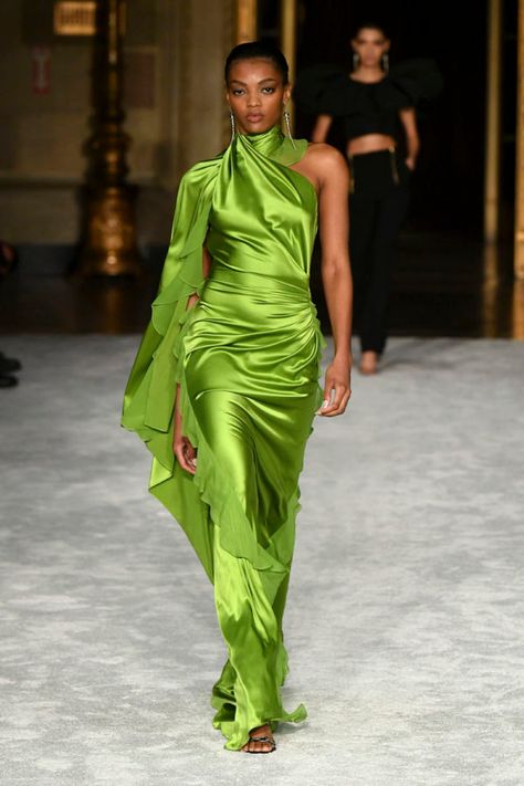 Robes D'occasion, Catwalk Fashion, Christian Siriano, Gala Dresses, Gorgeous Gowns, Event Dresses, Marie Claire, New York Fashion Week, New York Fashion