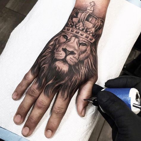 Ancient Viking Tattoos, Fijian Tattoo, Groot Tattoo, Lion Hand Tattoo, Bodybuilding Logo, Wolf Tattoos Men, Lion Tattoos, Full Sleeve Tattoo Design, Best Beard Styles