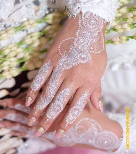 Henna Simple Putih, Henna Putih Pengantin Simple, White Henna Wedding Simple, Henna Wedding Designs, Henna White Wedding, Henna Wedding Putih, Henna Wedding Simple, Henna Jari, White Wedding Henna