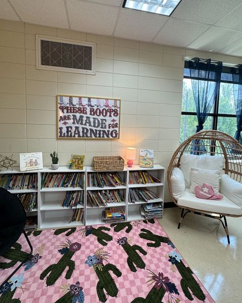 Let’s go girls! ✨How adorable is @misscatherinesedventures Sparkly Spur themed classroom?! 💖🌵 Click the link in our bio to shop this decor collection! #classroomdecor #classroomtheme #classroompinspirations #classroomdesign #letsgogirls #discocowgirl #sparklyspur #teachersfollowteachers #teachertribe #teacherdecor Themed Classroom, Classroom Design, Classroom Themes, Classroom Decor, Click The Link