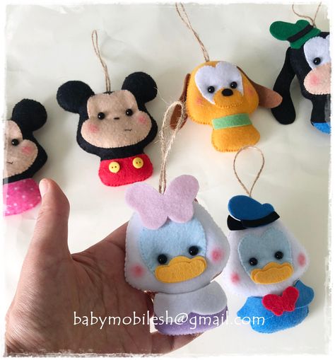 Disney Felt Crafts, Felt Disney, Christmas Crib, Cute Ornaments, Geek Baby, Baby Mobiles, Crib Toys, Disney Christmas, Crochet Crafts