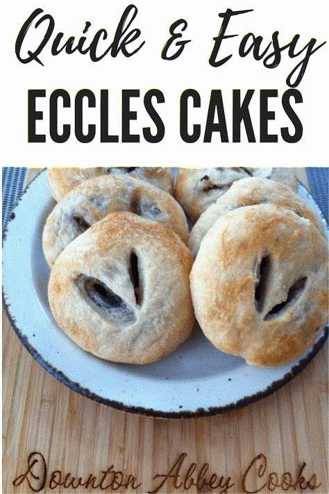 Eccles Cakes British, Cakes For Afternoon Tea, Eccles Cakes Recipe, English Tea Cakes Recipes, English Cake Recipes, English Tea Cakes, English Cake Recipe, Meeting Snacks, British Cakes