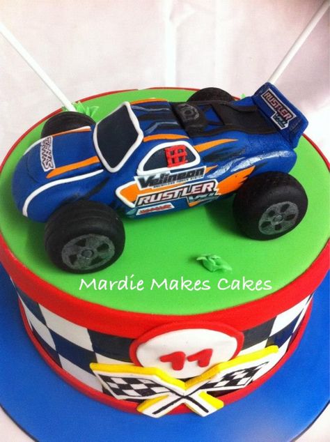 Rc Car Birthday Cake, Rc Car Cake, Car Birthday Cake, Cars Cake Design, Race Birthday, 7th Birthday Party Ideas, Cars Birthday Cake, Car Birthday, Hot Wheel