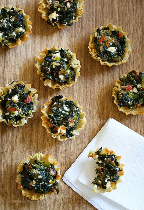 Mini Greek Spinach Pies | Skinnytaste Spinach Pies, Greek Spinach, Greek Spinach Pie, Spinach Pie, Greek Dishes, Skinny Taste Recipes, Silvester Party, Mini Pies, Food Tasting