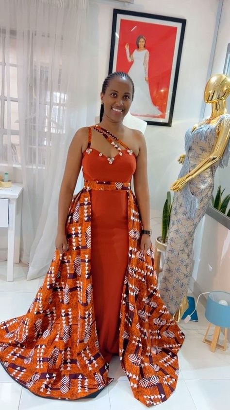 Africana Dress Styles For Wedding, African Traditional Outfits For Women, Ankara Bride Dress, Ruracio Dress Designs, Kitenge Wedding Dress Designs, Wedding Kitenge Designs, Lobola Dresses For Bride, Kikuyu Traditional Wedding Dress, African Dress Designs For Weddings