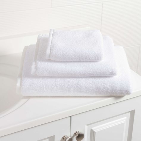 signature banded white white towel by annie selke sbwwbs 1 Blue Bath Towels, White Bath Towels, Pine Cone Hill, Annie Selke, Blue Bath, White Bath, Gray Towels, Cotton Hand Towels, Blue Towels