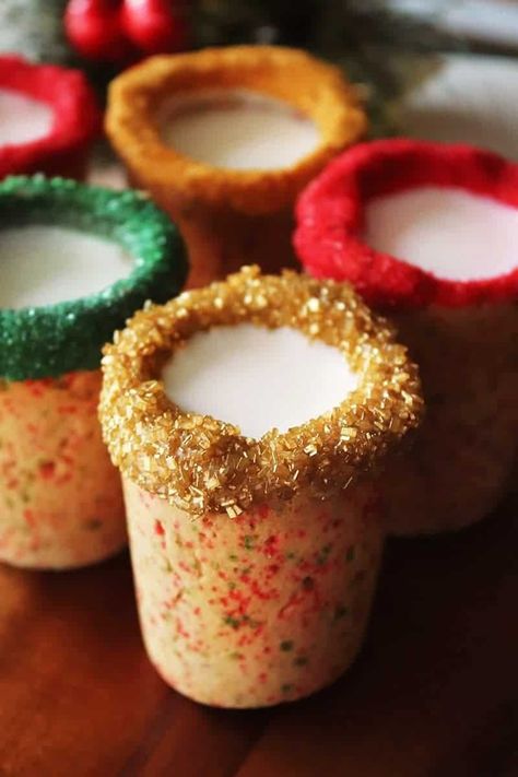 Sugar Cookie Shots, Cookie Shot Glasses, Cookie Shot Glass, Edible Shot Glasses, Shot Glass Mold, Holiday Cookie Exchange Party, Cookie Shot, Shot Glass Desserts, Edible Cups