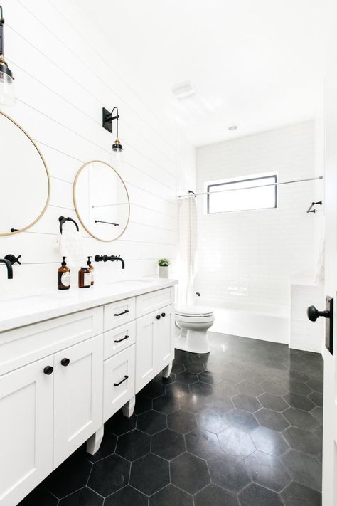 Dramatic Contrast in Guest Bathroom Black Hexagon Tile Bathroom, Hexagon Tile Bathroom, Black Hexagon Tile, Black Tile Bathrooms, Black Floor Tiles, Timeless Bathroom, Eclectic Bathroom, Bathroom Tile Designs, White Bath