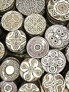 ... in b&w... Happy weekend friends ★ via the pinterest board of i oLA   ★ Moroccan Ceramics, Marrakech Souk, Moroccan Pottery, Design Marocain, Moroccan Inspiration, Moroccan Interiors, Moroccan Art, Moroccan Tiles, Moroccan Design