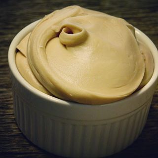 If youve ever had brown sugar fudge this is the frosting version  Youre welcome  Penuche Frosting will make you want to frost ALL THE THINGS Get the recipe here httpowlyfhfbmfrosting penuche brownsugar bakedgoods fallbaking buzzfeedfood yahoofood instayum tastespotting instafood todayfood eeeeeats spoonfeed foodbeast forkfeed cookingchannel forkyeah marthafood wholeyum thekitchn cooking homecooked foodwinewomen spoonfeed  foodbeastfromscratchsundaybakes baking instasweets foodphotoslove feedfeed Penuche Frosting, Penuche Fudge, Candy Cookie Cake, Brown Sugar Fudge, Youre Welcome, Brown Sugar Frosting, Fudge Shop, Brown Sugar Cakes, Maple Frosting