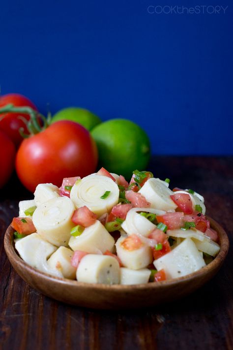 Brazilian Hearts of Palm Salad, made with canned hearts of palm (so easy!), chopped tomatoes, two kinds of onions and a simple lime dressing. - Get this great side dish recipe on COOKtheSTORY.com Heart Of Palm Recipes, Brazilian Snacks, Hearts Of Palm Salad, Heart Of Palm, Hearts Of Palm, Easy Summer Meals, Brazilian Food, Vegan Recipe, Healthy Salads