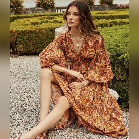 **Brand New** Bohemian Traders Floral Maxi Dress. Xs Fall Picture Dress, 70s Dresses Formal, Bohemian Style Winter, Fall Maxi Dress, Boho Dress Fall, Boho Mother, Vintage Boho Dress, Orange Floral Dress, New Bohemian