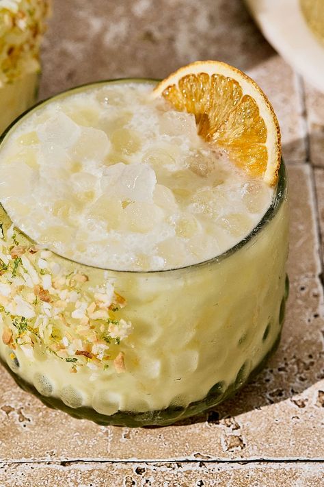 Orange Coconut Creamsicle Drink Recipe (Cocktail/Mocktail) Noom Drinks, Clean Keto Meal Plan, Orange Creamsicle Drink, Creamsicle Drink, Dairy Free Frosting, Whipped Cream Vodka, Healthy Beverages, Cocktail And Mocktail, Cherry Limeade