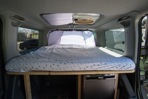 Honda Element Camping, Honda Element Camper, Campervan Bed, Defender Camper, Suv Camper, Suv Camping, Car Accessories Diy, Ford Explorer Xlt, Gif Disney