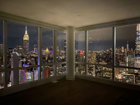 Apartamento New York, Appartement New York, Penthouse Aesthetic, City Penthouse, Nyc Penthouse, New York Penthouse, Modern Penthouse, City View Apartment, Tower Apartment